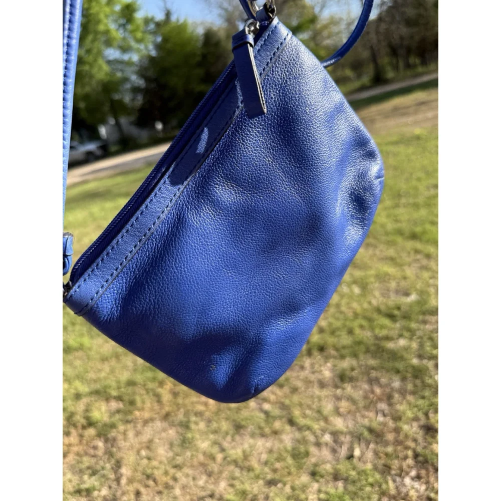 Calvin Klein Blue Pebbled Leather Crossbody Handbag Satchel Purse